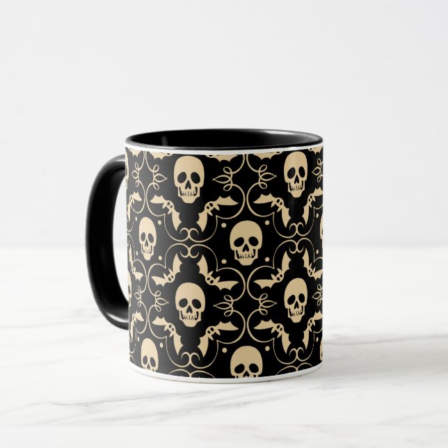 Caneca Cránios e Morcegos de Halloween Preto e Creme (Frente Esquerda)