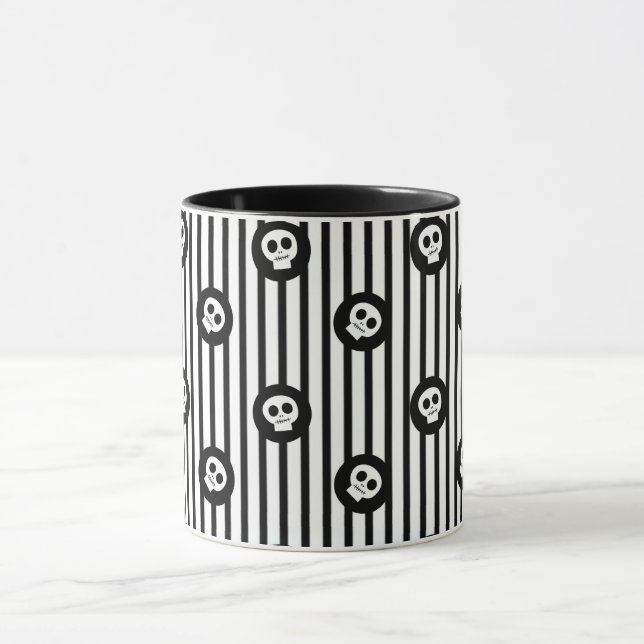 Caneca Crânios Pequenos e Caprichosos Caveira Preta e Bra (Centro)