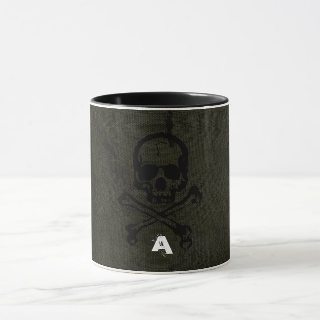 Caneca Cravo Verde Grunge Vintage Halloween Ossos Cruzado (Centro)