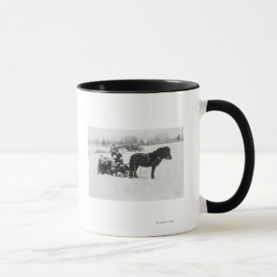Caneca Crianças em Pony Drawn Fotografia de Leve