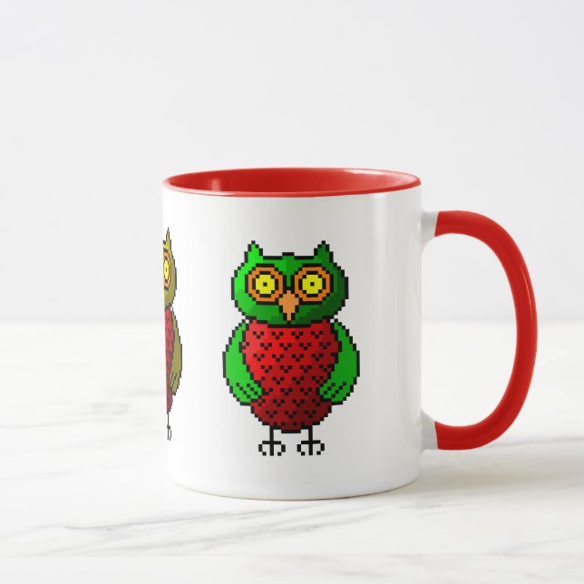 Caneca da arte do pixel da coruja (Direita)