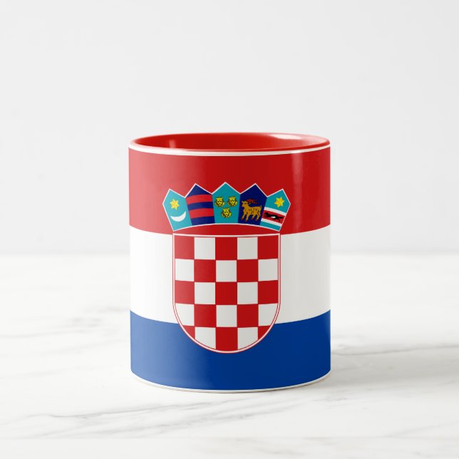 Caneca da bandeira de Croatia (Centro)