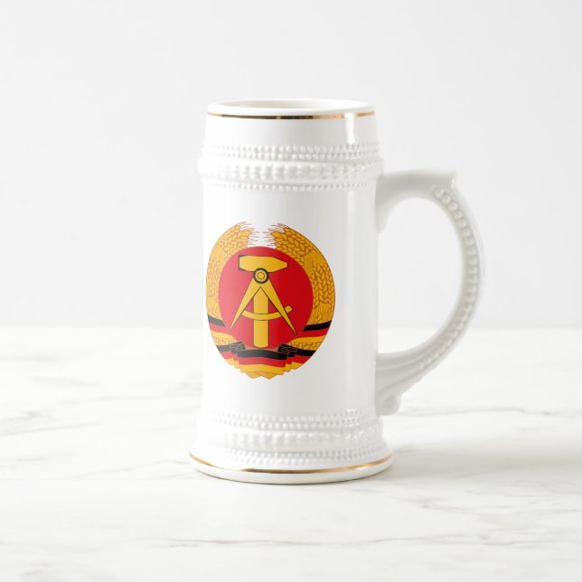 Caneca da brasão de East Germany (Direita)