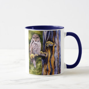 Caneca da coruja de grandes cinzas