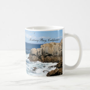 Caneca da costa da baía de Monterey