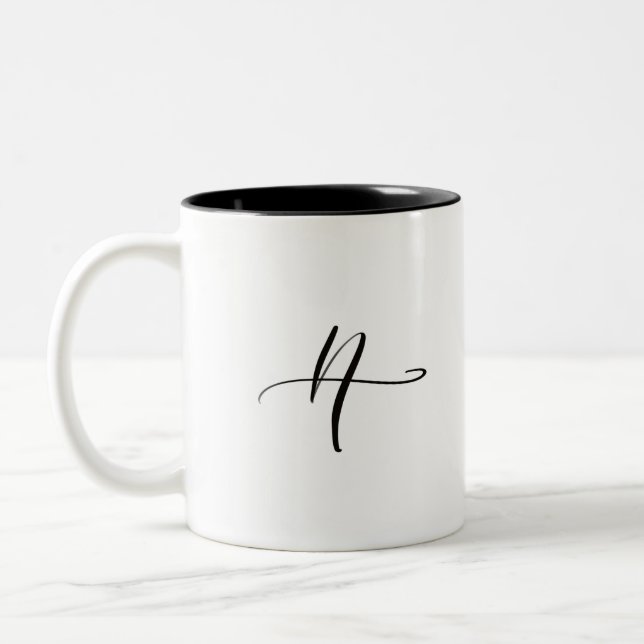 Caneca da letra Cursive "A" (Esquerda)