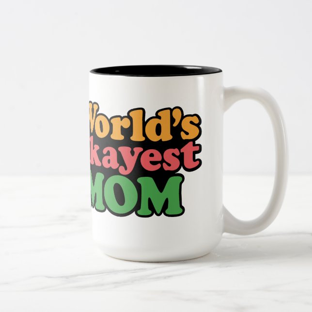 Caneca da mamã do Okayest do mundo (Direita)