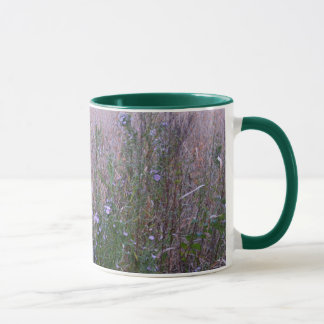 Caneca da paisagem da lavanda
