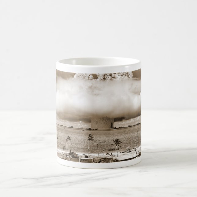 Caneca da prova nuclear (Centro)