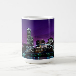 Caneca da skyline da arquitectura da cidade da