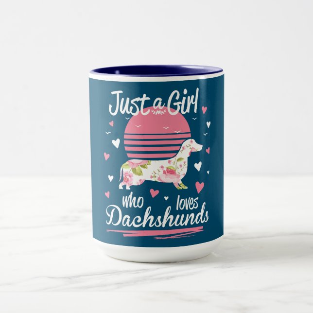 Caneca Dachshund Design, Só Uma Menina Que Ama Dachshance (Centro)