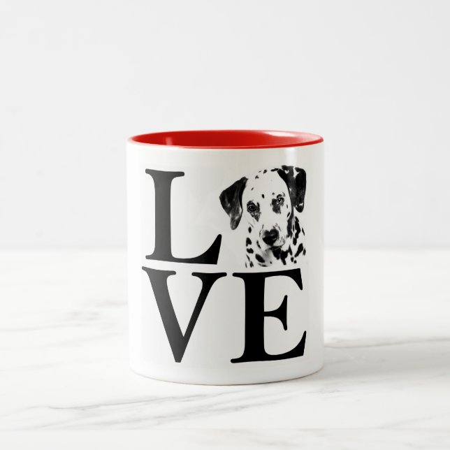 Caneca Dalmatian do amor (Centro)
