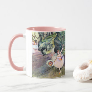 Caneca Dançarina com Buquê de Flores por Edgar Degas