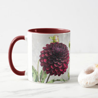 Caneca Dark Red Dahlia Bloom Floral Mug