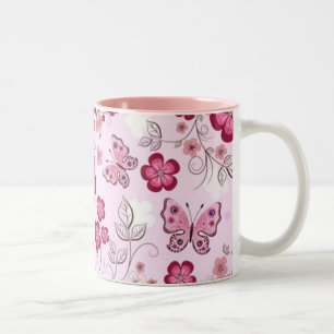 Caneca das borboletas da primavera