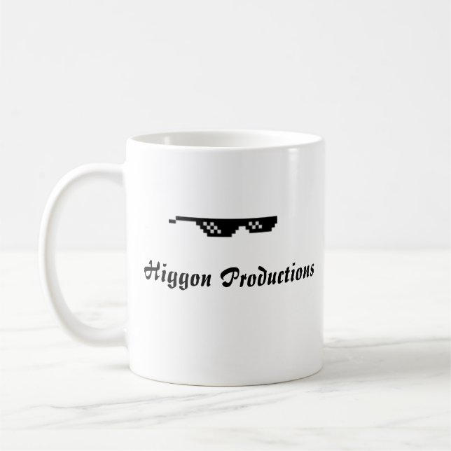Caneca das produções de Higgon (Esquerda)
