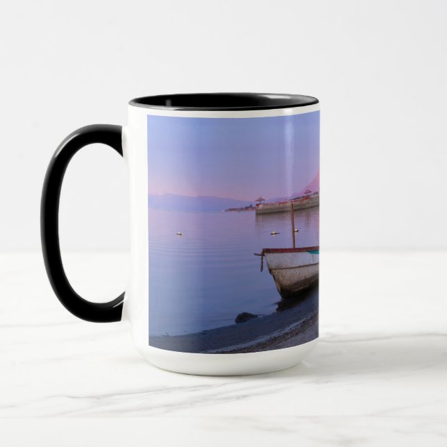 Caneca Daybreak no lago Chapala Shores (Esquerda)