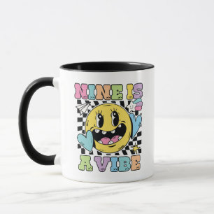 Caneca de Aniversário de 9 Anos Nine Is A Vibe Ret