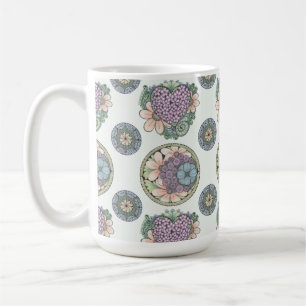 Caneca de arte de rabo e flores.