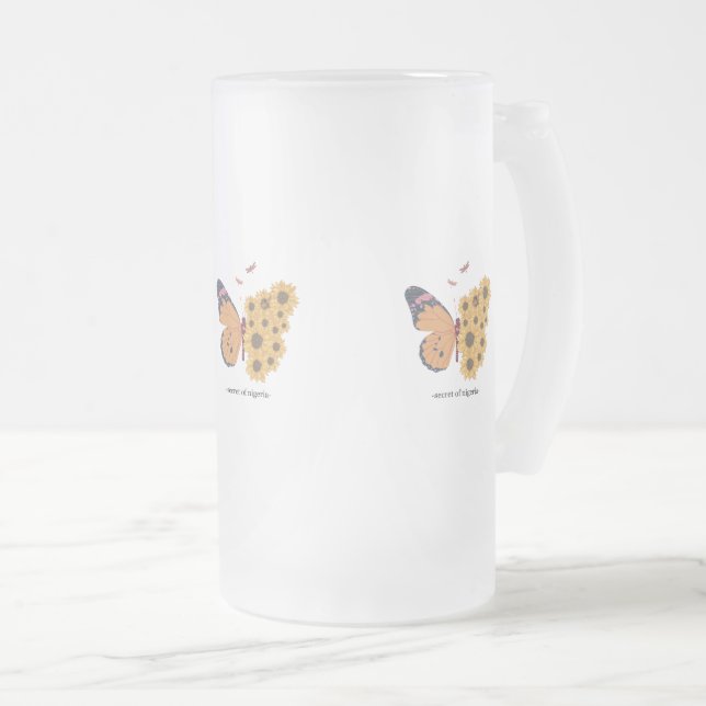 Caneca de borboleta (Frente Esquerda)