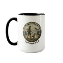 Caneca de Busca e Resgate de Mochileiro e Labrador
