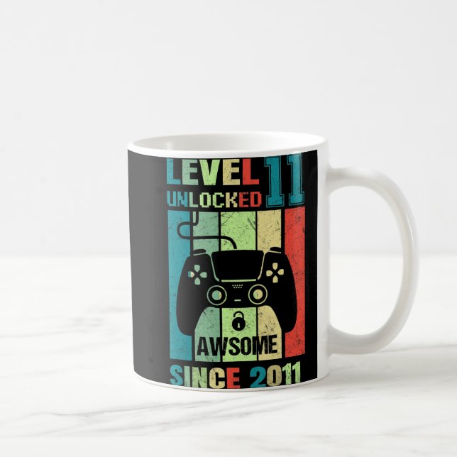 Caneca De Café 11th Birthday Gift Level 11 Unlocked Awesome 2011  (Direita)