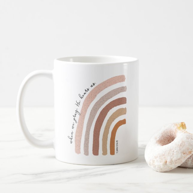 Caneca De Café 1 John 5:15 - Boho Rainbow (Com Donut)