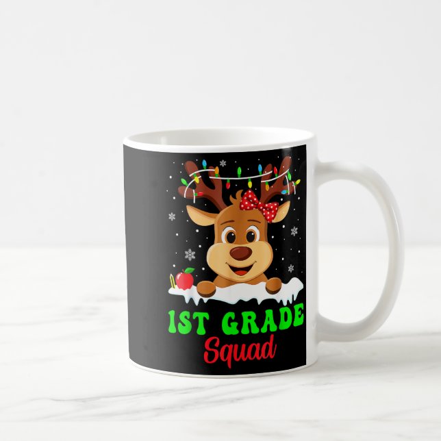 Caneca De Café 1st Grade Squad Xmas Reindeer Teacher Student Chri (Direita)