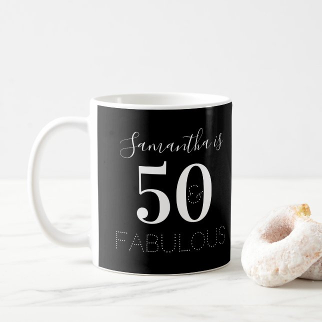Caneca De Café 50º aniversário Personalizado 50 e fabuloso preto  (Com Donut)