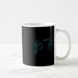 Caneca De Café 67 Meme Mão de Esqueleto 6 7 Halloween Seis Sete D