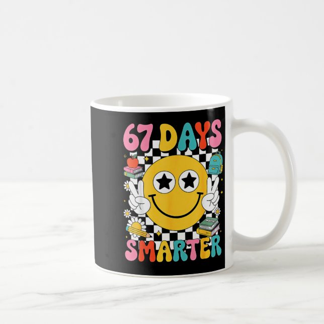 Caneca De Café 67th Day Of School 67 Days Smarter Teacher  (Direita)