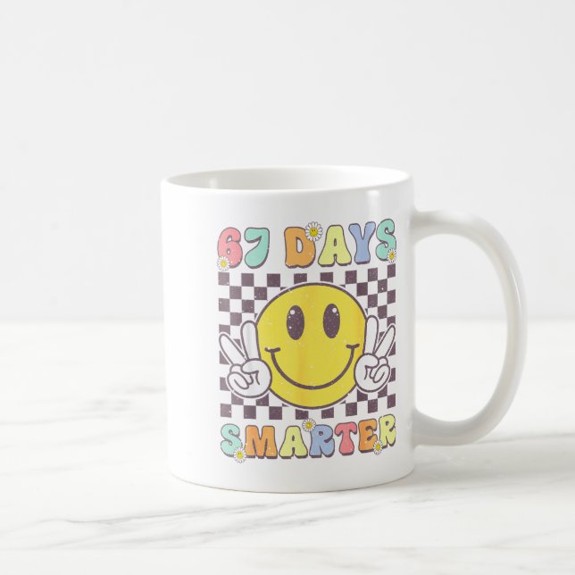 Caneca De Café 67th Days Smarter Smile Face 67 Days School Teache (Direita)