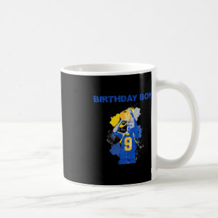 Caneca De Café 9 Anos Aniversário Do Menino Azul E Cesto Amarelo