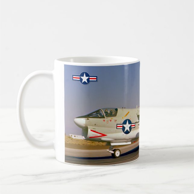 CANECA DE CAFÉ A-7C CORSAIR II (Esquerda)