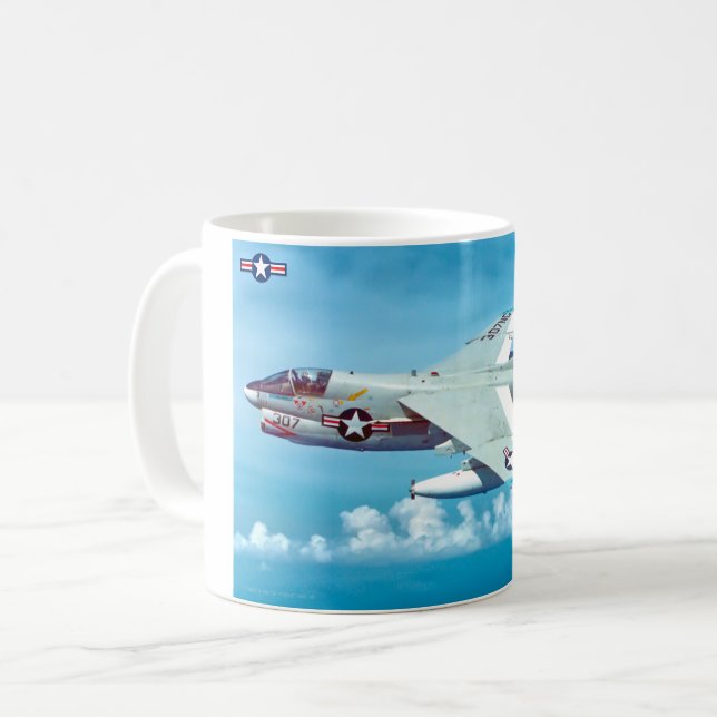CANECA DE CAFÉ A-7E CORSAIR II (Frente Esquerda)