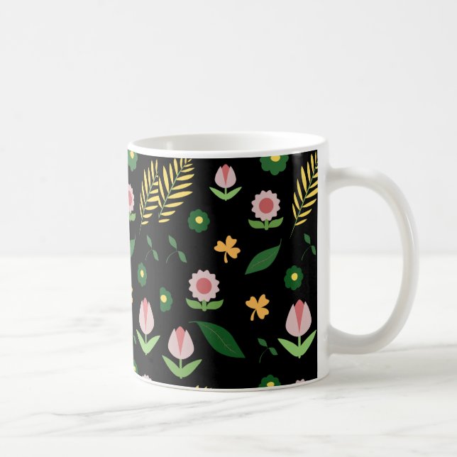 Caneca De Café "A Elegância da Natureza: Mugs Florais e Patternad (Direita)
