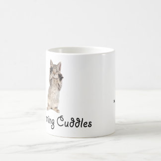 Caneca De Café A manhã afaga o gatinho