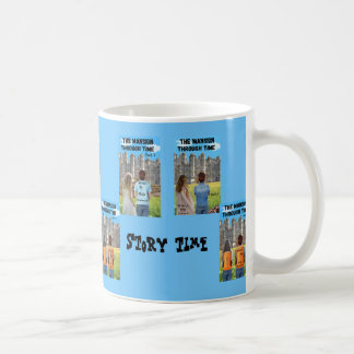 Caneca De Café A Mansão Através do Livro do Tempo