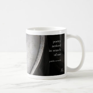Caneca De Café A poesia na Trabalho-Poesia chegou à procura de