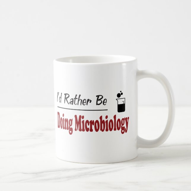 Caneca De Café A preferencialmente esteja fazendo a microbiologia (Direita)