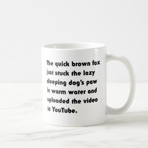Caneca De Café A Raposa Marrom Rápida Acaba de Ficar... Camiseta 