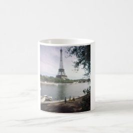 Caneca De Café A Torre Eiffel. Paris, cerca de 1960.