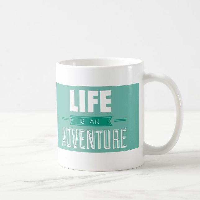 Caneca De Café A vida é uma inspiração da aventura (Direita)