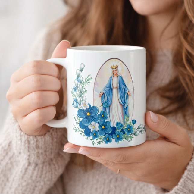 Caneca De Café A Virgem Maria abençoada floresce a oração de (Criador carregado)