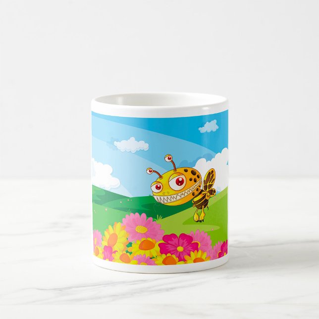 Caneca De Café Abelha Monstro Bonita, Ainda Assustadora, num Camp (Criador carregado)