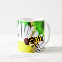 Caneca De Café Abelha na Daisy Coffee Mug