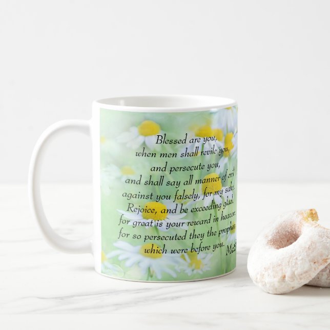 Caneca De Café Abençoados sejam os perseguidos - Matthew 5:11,12 (Com Donut)