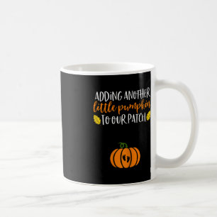 Caneca De Café Abóbora Gravidez Anúncio de Dia das Bruxas Bebê
