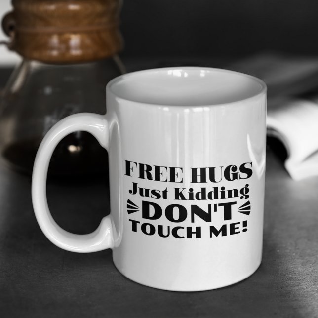 Caneca De Café Abraços Gratuitos Brincadeira Não Me Toque Humor (Criador carregado)
