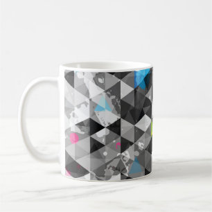 Caneca De Café Abstrato grunge triângulos: padrão perfeito.